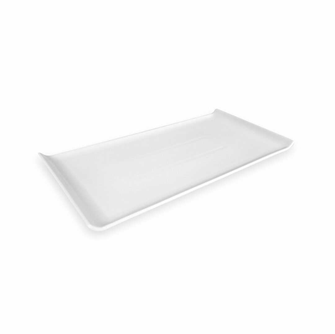 China presentation plate 13.5" x 7" (34cm)
